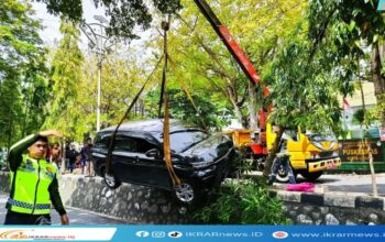 Terjadi Lagi Lakalantas Mobil Avanza Terjun Bebas di JDS Kota Gorontalo, Terungkap Identitas Sopir