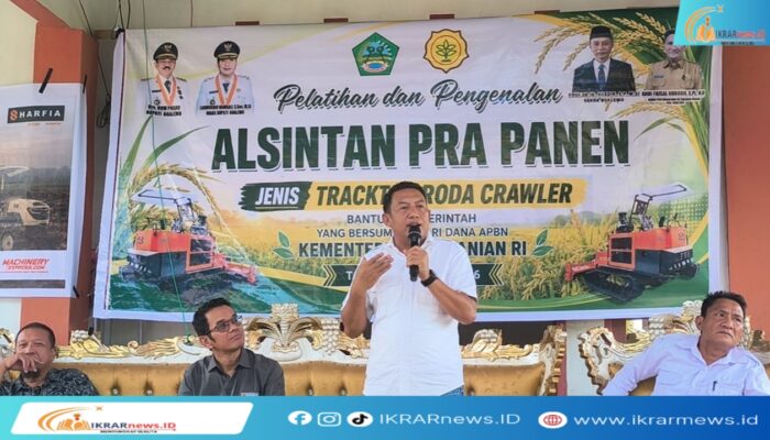 Penyerahan Alsintan Prapanen untuk Petani Sawah, Arman Naway: Tingkatkan Kesejahteraan Petani Boalemo