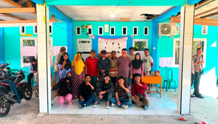 Segel Kantor Desa, Masyarakat Desak Pemberhentian Permanen Oknum Kades