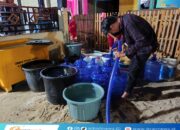 Tak Hanya Salurkan Air Bersih, YR TIM Kolaborasi Edukasi Warga Cegah Kebakaran